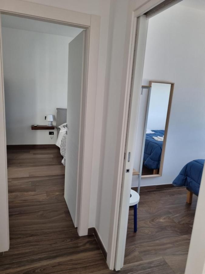 Metro Art Suite Napoli Ngoại thất bức ảnh