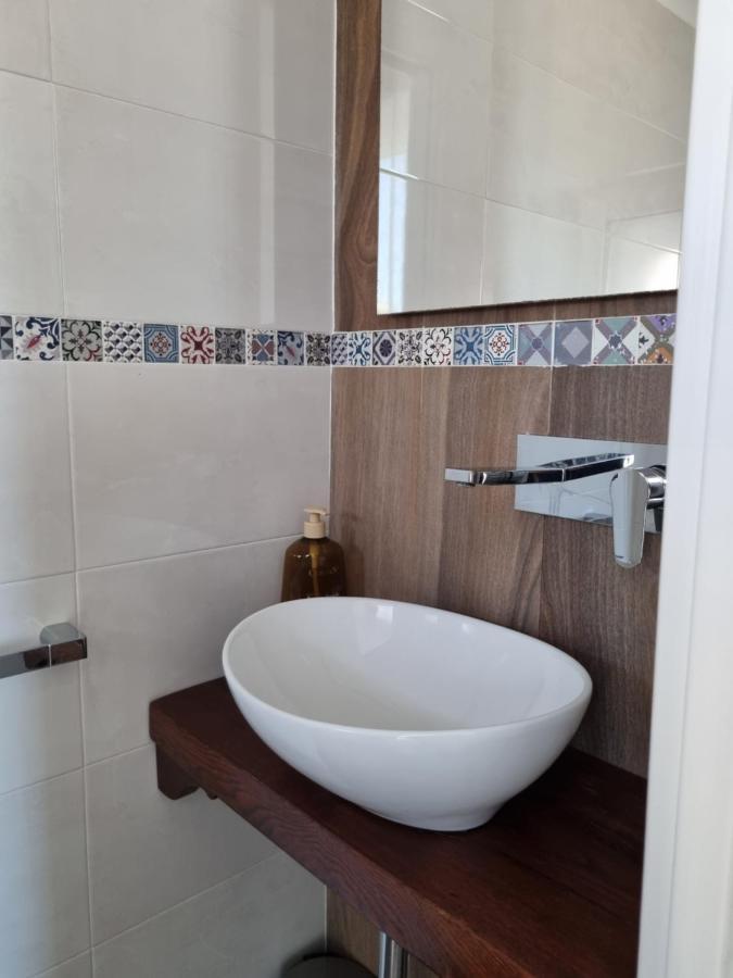 Metro Art Suite Napoli Ngoại thất bức ảnh