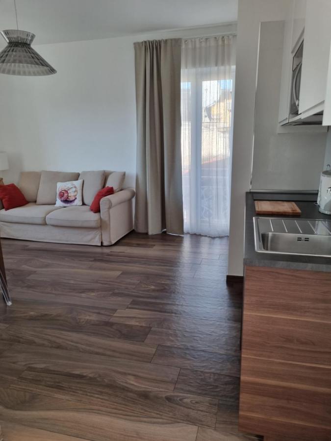 Metro Art Suite Napoli Ngoại thất bức ảnh